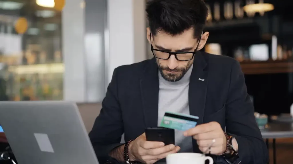 E-commerce en Tunisie Shopify, WooCommerce ou PrestaShop 1 E-commerce en Tunisie Shopify, WooCommerce ou PrestaShop 1